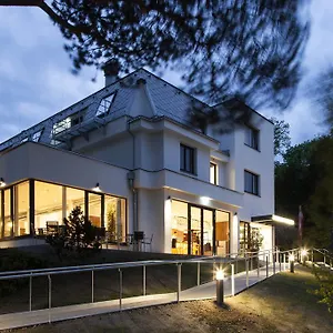 Szálloda Seminarhotel Springer Schloessl