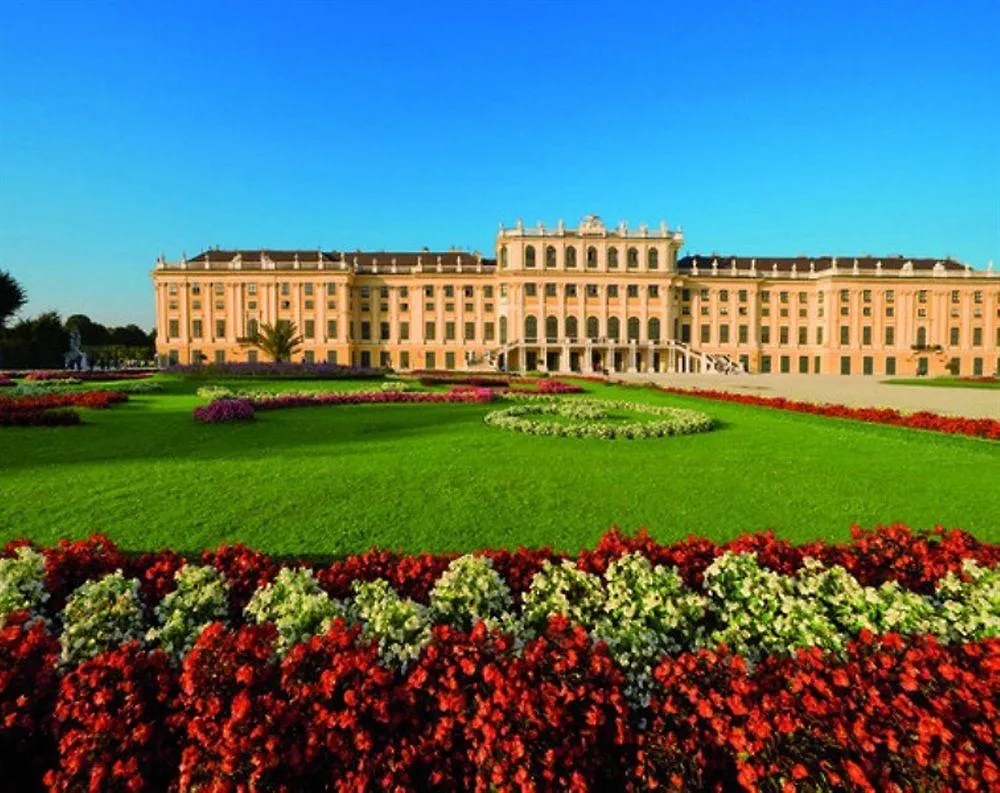 Hotel Parco Di Schoenbrunn Vienna City 4*,