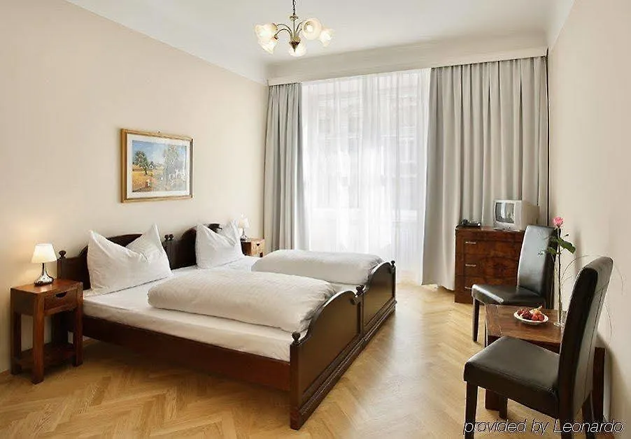 Hotel Parco Di Schoenbrunn Vienna City Bed and breakfast