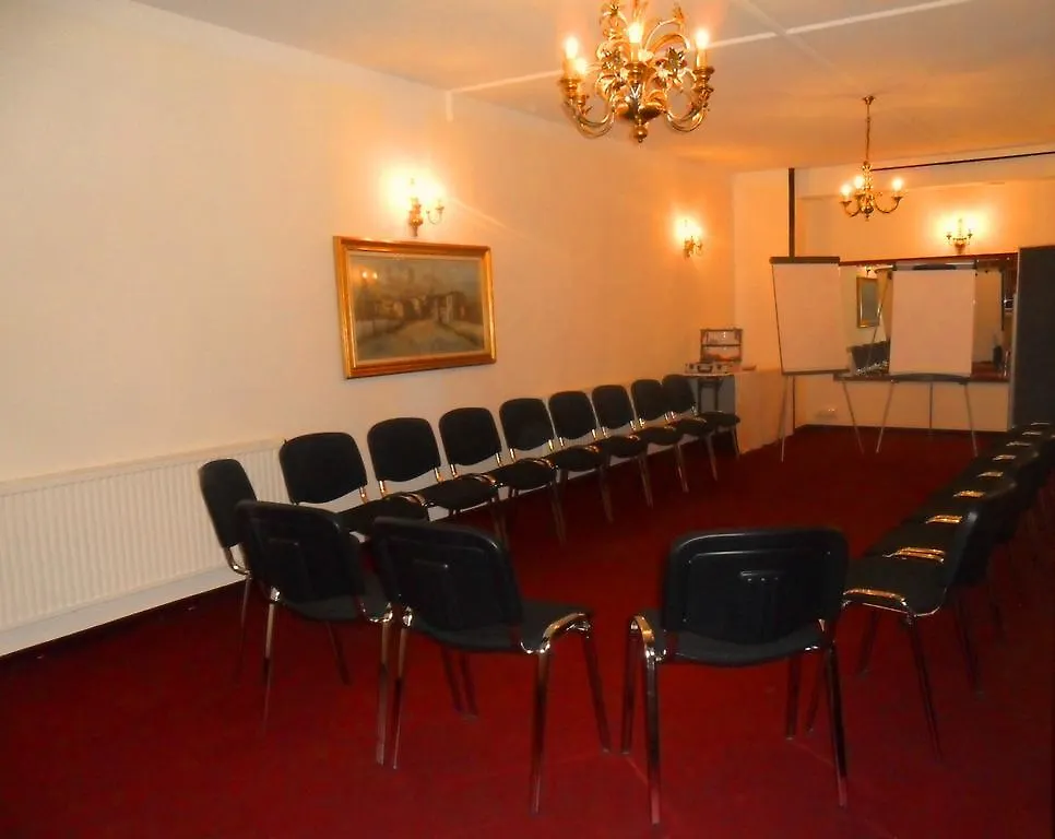 Hotel Parco Di Schoenbrunn Vienna City 4*,